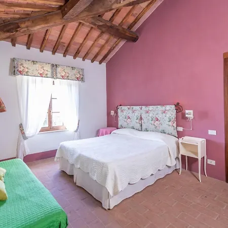 Tenuta Armaiolo Farm stay *