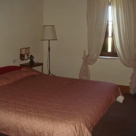 Tenuta Armaiolo Farm stay *