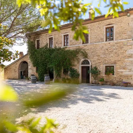 Tenuta Armaiolo Farm stay